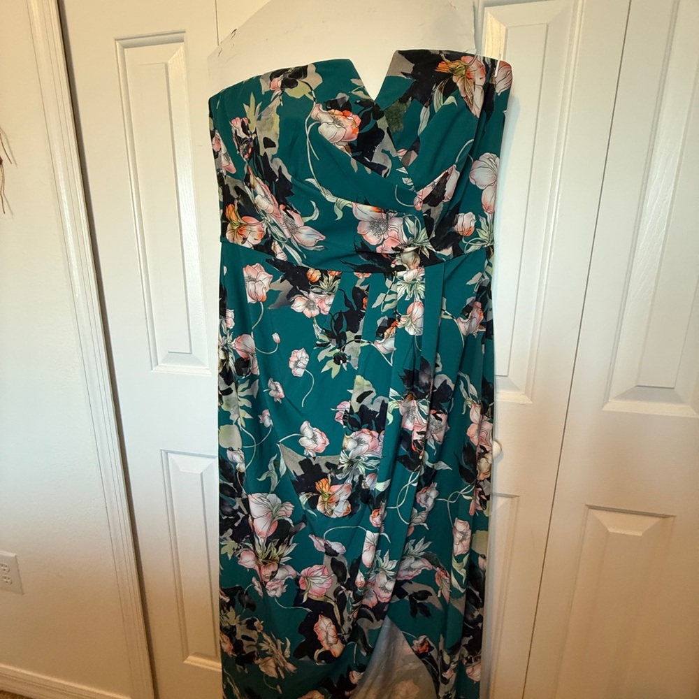 City Chic Teal Floral Strapless Dress